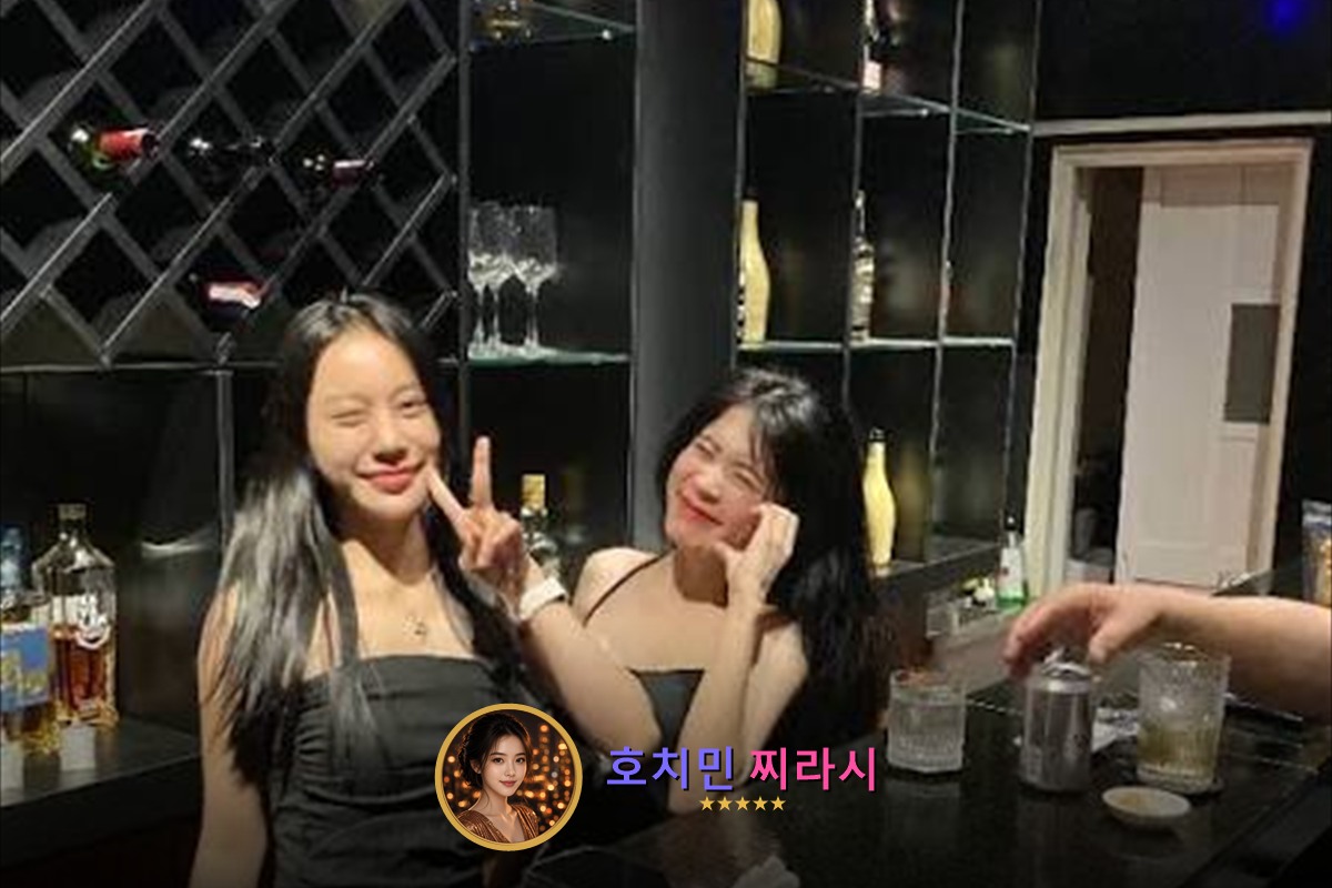 호치민 아이돌 바 테이블 모습입니다.